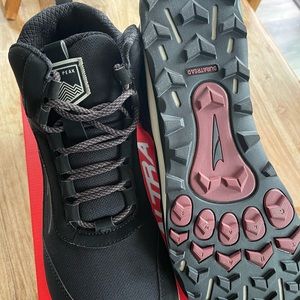 Lone Peak Hiker - Men’s - 11